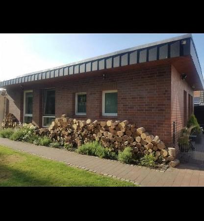 Mini-Bungalow Delmenhorst Exterior foto